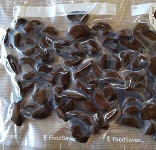 新製品・粒黒にんにく